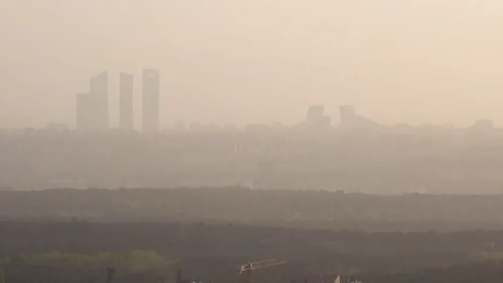 Madrid activa un aviso por la llegada de una masa de aire africano.