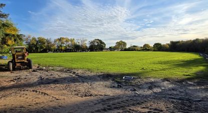 Así marchan las obras en la cancha principal de Los Aromos de Peñarol