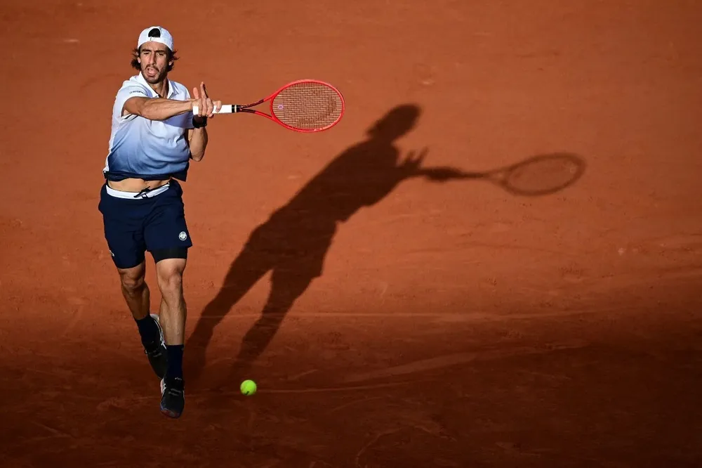 Pablo Cuevas vuelve al polvo de ladrillo sagrado