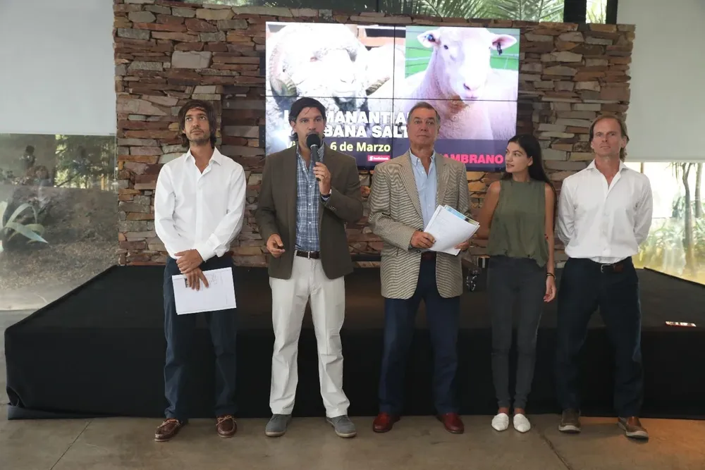 El lanzamiento el remate se realizó en el hotel Cottage.