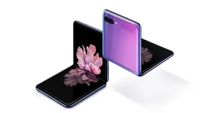 Disruptivo y práctico, el Galaxy Z Flip cuenta con pantalla de cristal plegable