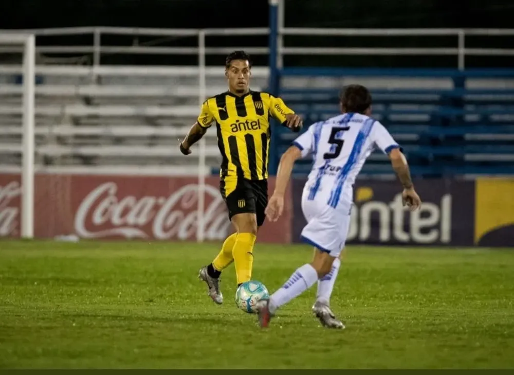 Trindade encara, Lamardo espera