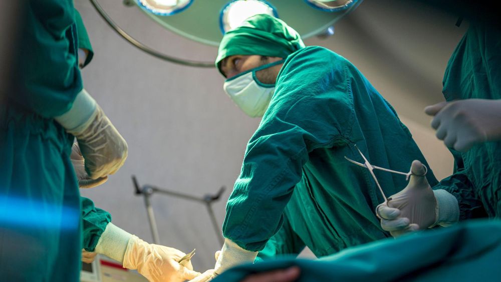 La extirpación del tumor implicó la pérdida del 30% del pene de Alastair.