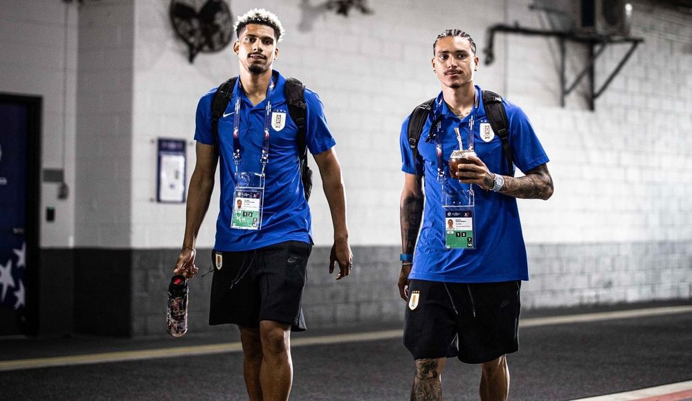 Ronald Araujo y Darwin Núñez