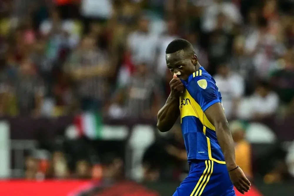 Mira el gol del peruano que le dio el empate a Boca vs Fluminense