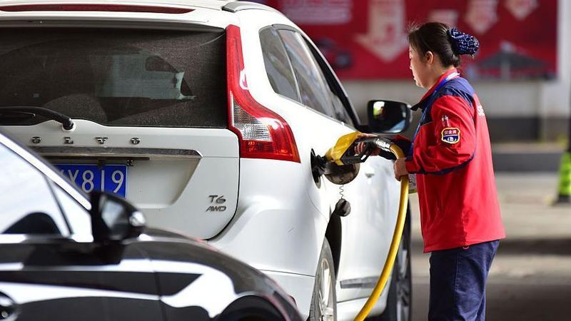 El precio del petróleo alcanza su máximo desde 2022 ante una posible acción de EEUU en la guerra de Irán