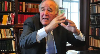 Belaunde alabó las instituciones uruguayas