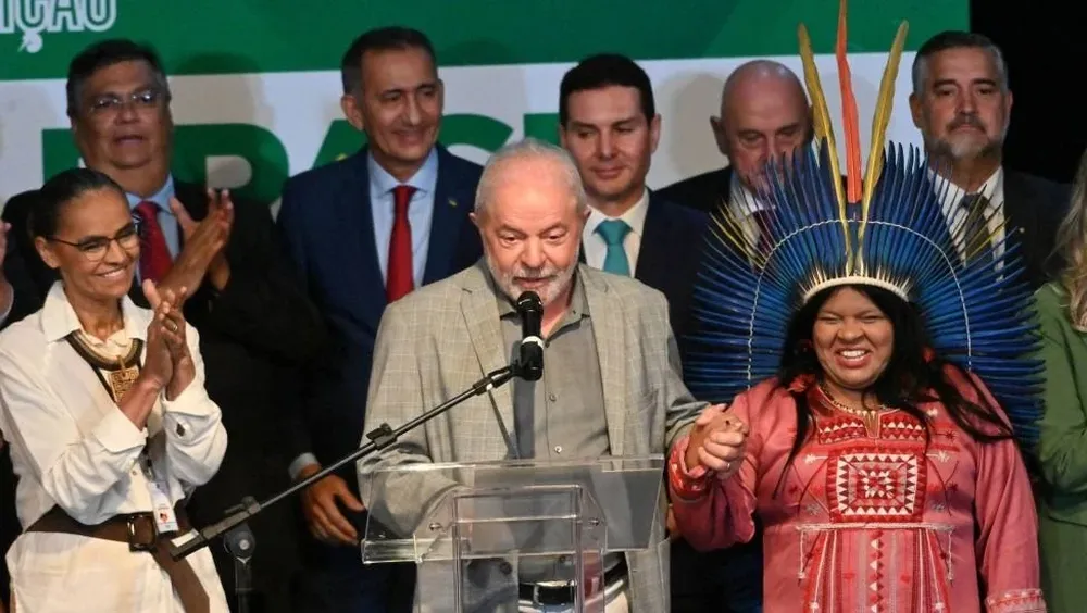 Lula asumirá este domingo como presidente de Brasil