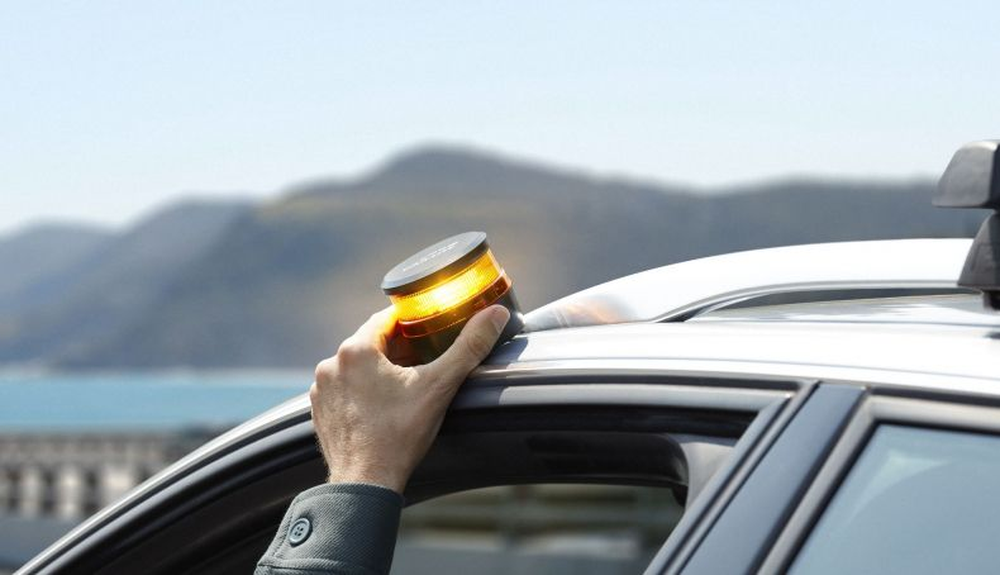 Las valizas V16 serán obligatorias a partir del 1 de enero de 2026.