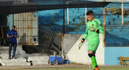 Con su fallo sobre la roja a Dawson, la Comisión Disciplinaria de la AUF evidenció el error de Falce