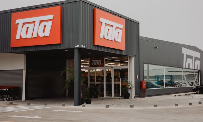 Fachada de Tata en Barros Blancos. Archivo