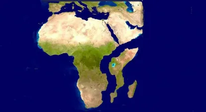 una grieta esta separando africa en dos partes y obliga a evacuar un pueblo