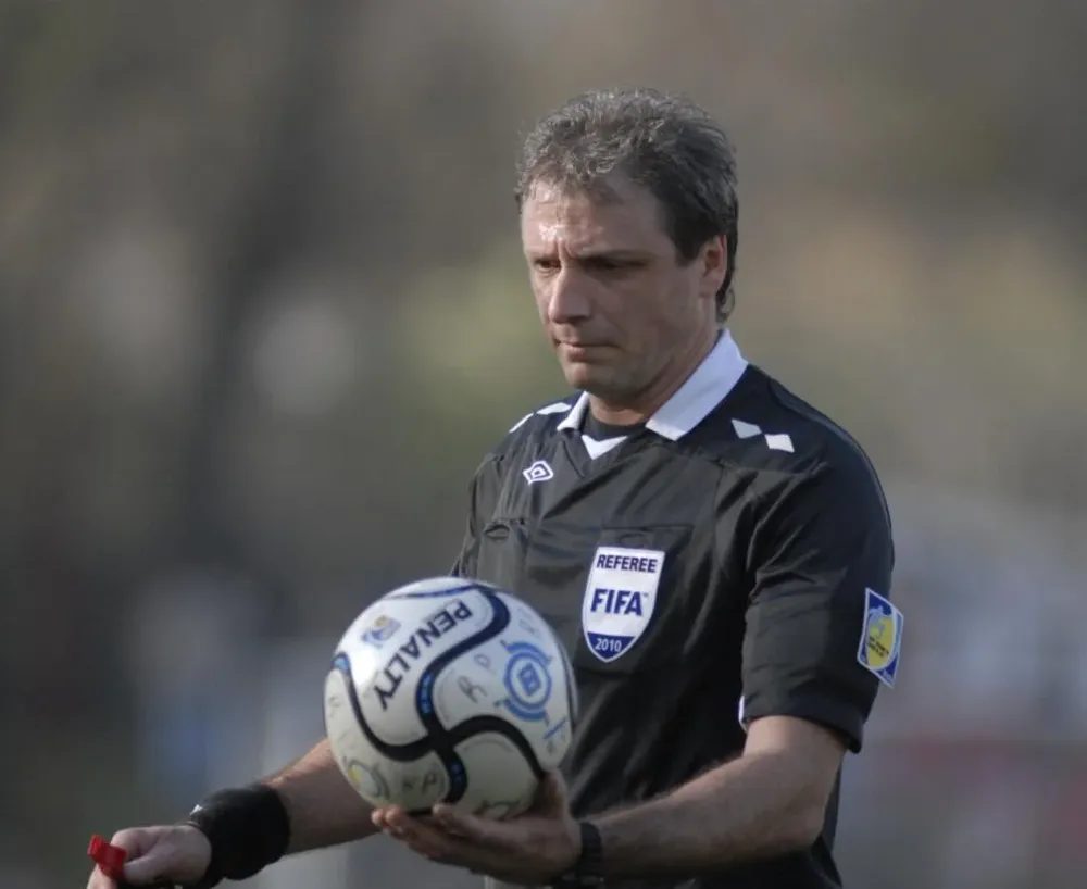 La actuación del árbitro fue cuestionada