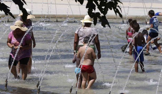 Sigue la ola de calor en España.