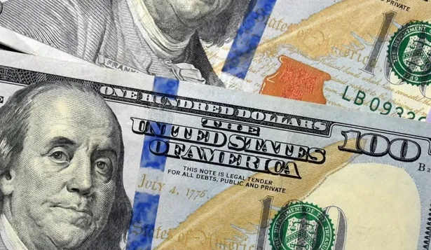 El dólar subió por tercer día consecutivo y se mantuvo arriba de $ 38