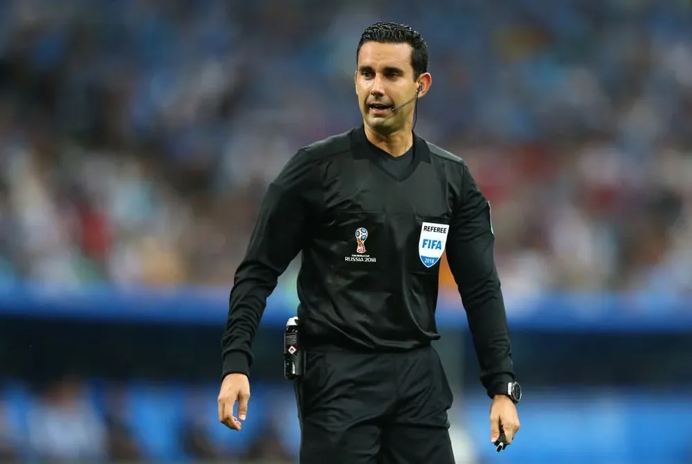 El árbitro mexicano César Ramos.