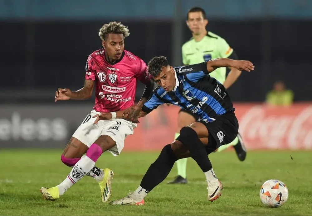 Liverpool vuelve a ser local en el Estadio Centenario