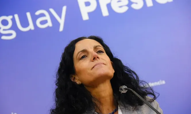La ministra de Economía y Finanzas Azucena Arbeleche.