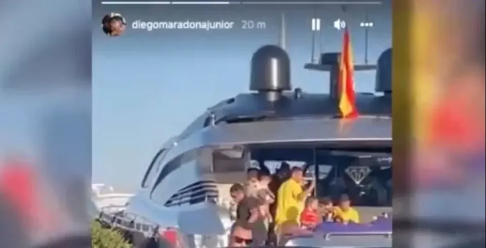 El video de Diego Maradona Junior con su mensaje a Suárez