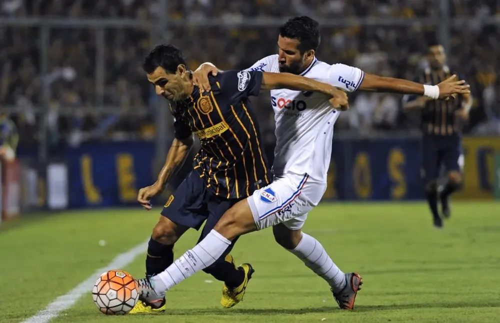 A Mauricio Victorino le cobraron un inexistente penal