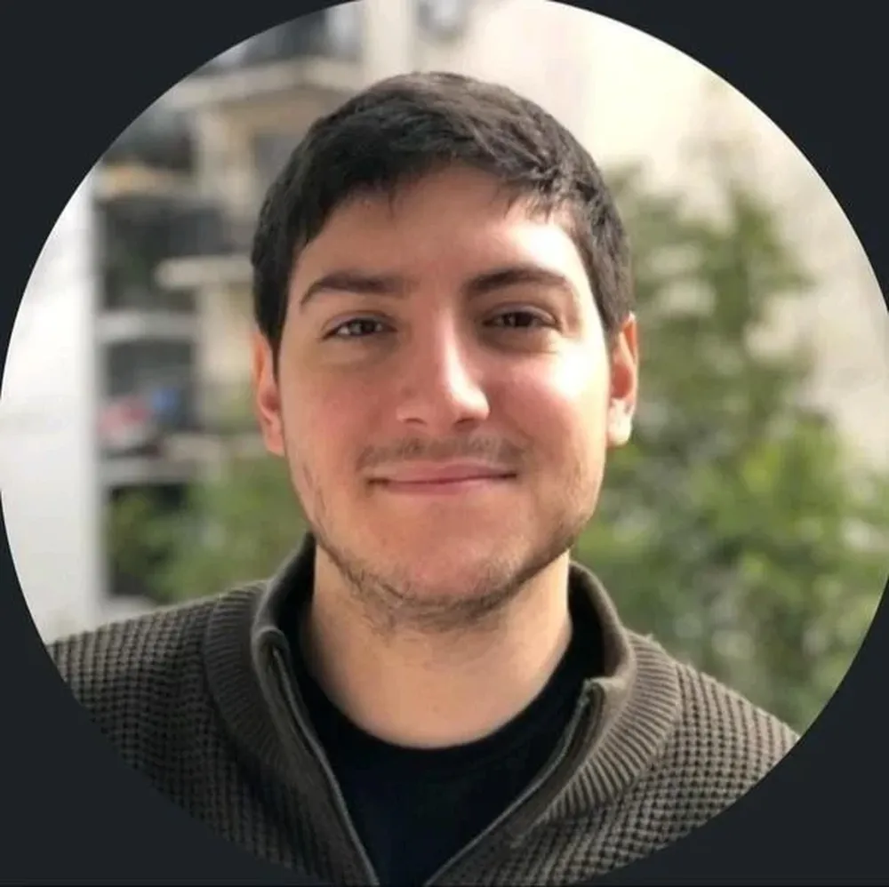 El tuitero libertario Juan Pablo Carreira, conocido como Juan Doe, estará a cargo de la comunicación digital del Gobierno