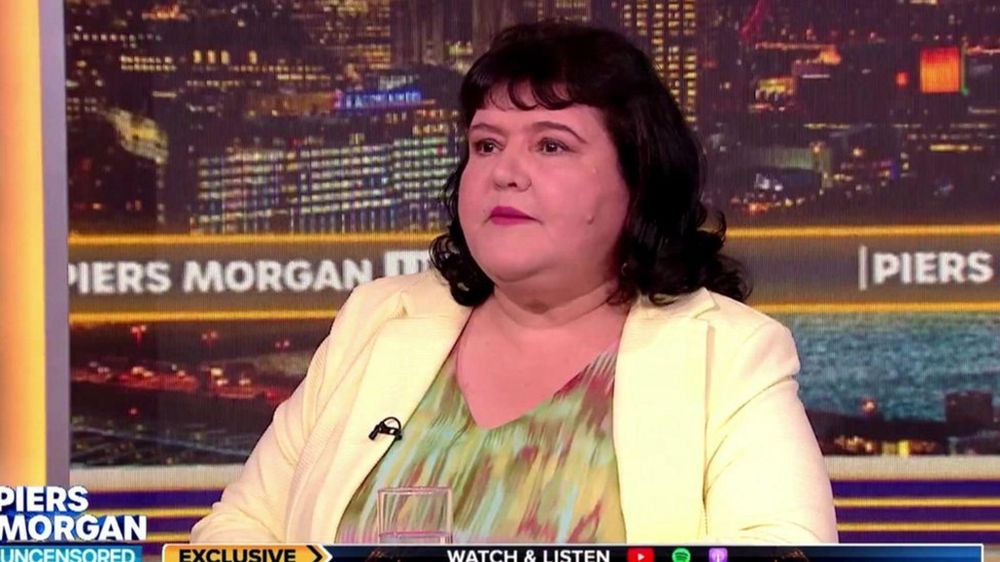 Fiona Harvey, la mujer que supuestamente inspiró el personaje de Martha, le concedió el jueves una entrevista a Piers Morgan.