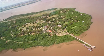 Por falta de mantenimiento se desmorona canal Martín García