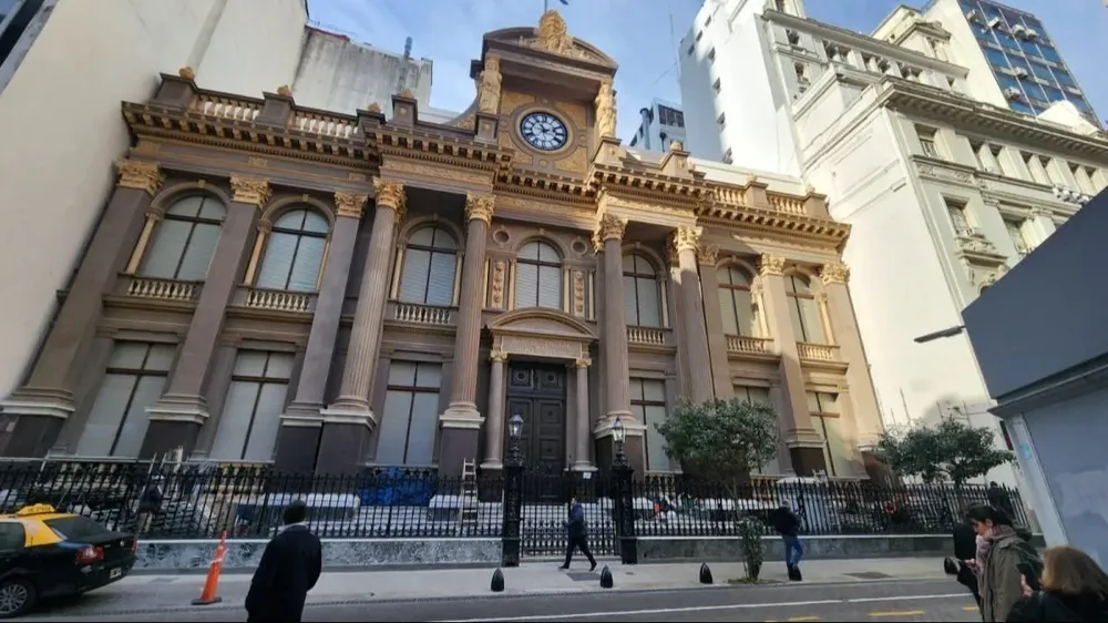 El Banco Central publicó el último REM