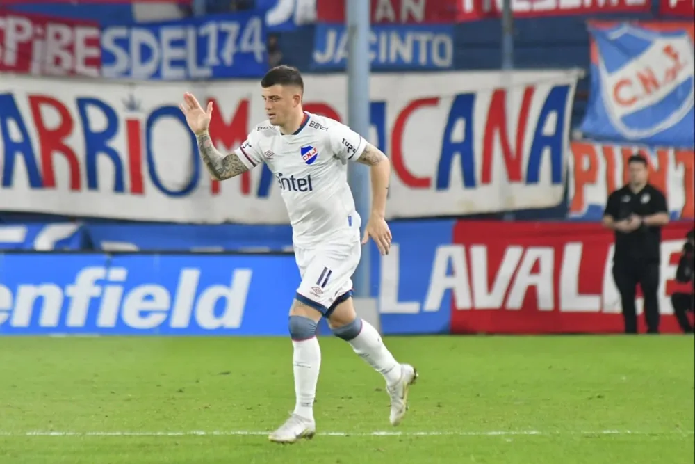 El Colo Ramírez se queda Nacional