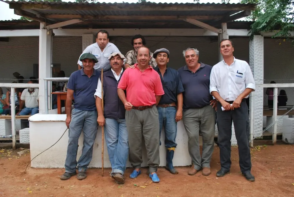 El equipo del escritorio que trabajó en la feria