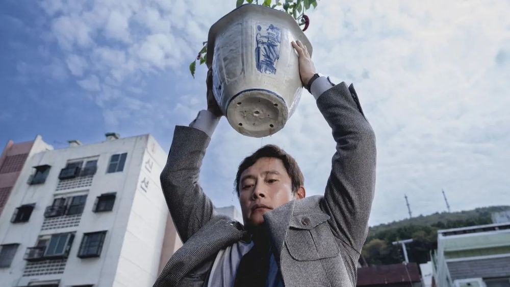 Lee Byung-Hun protagoniza La única opción