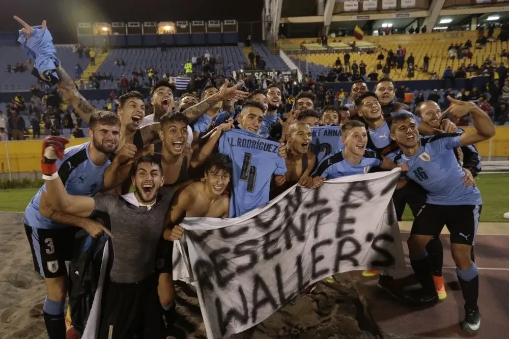 Los celestes celebraron el título en el Atahualpa de Quito, como en 1981