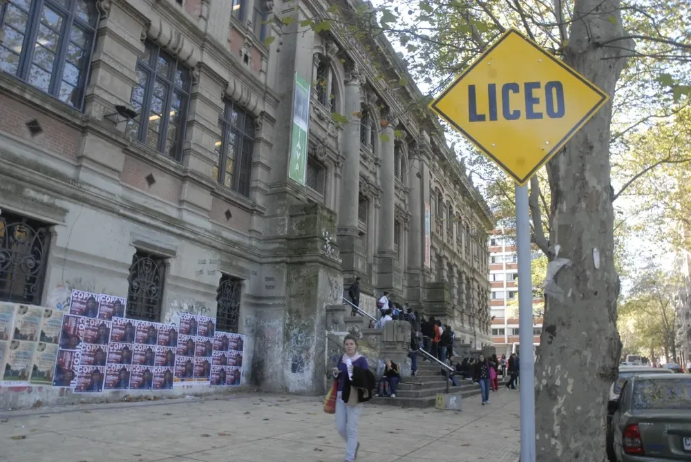Este jueves hay ATD en liceos