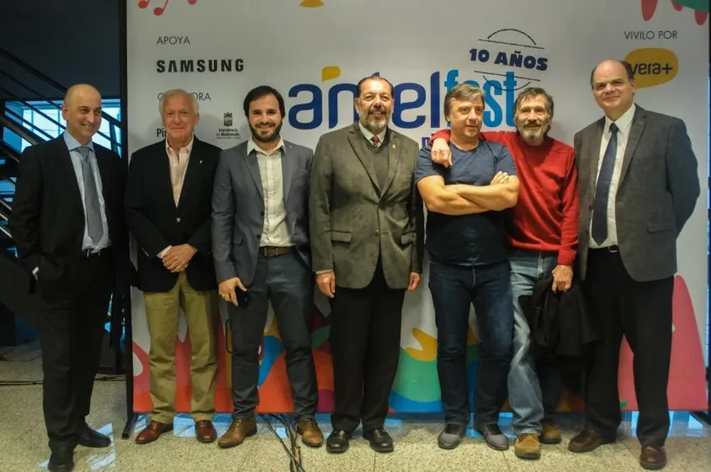 Daniel Fuentes, Gustavo Delgado, Federico Páez, Jorge Céspedes,Claudio Picerno, Mario Invernizzi y Andrés Tolosa
