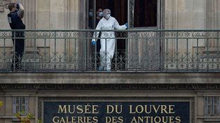 El robo en el museo del Louvre causó conmoción dentro de Francia por poner en evidencia la falta de seguridad para el cuidado de sus tesoros patrimoniales. El robo en el museo del Louvre causó conmoción dentro de Francia por poner en evidencia la falta de seguridad para el cuidado de sus tesoros patrimoniales.