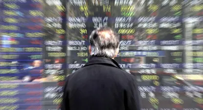 Bolsa de Tokio operó al alza