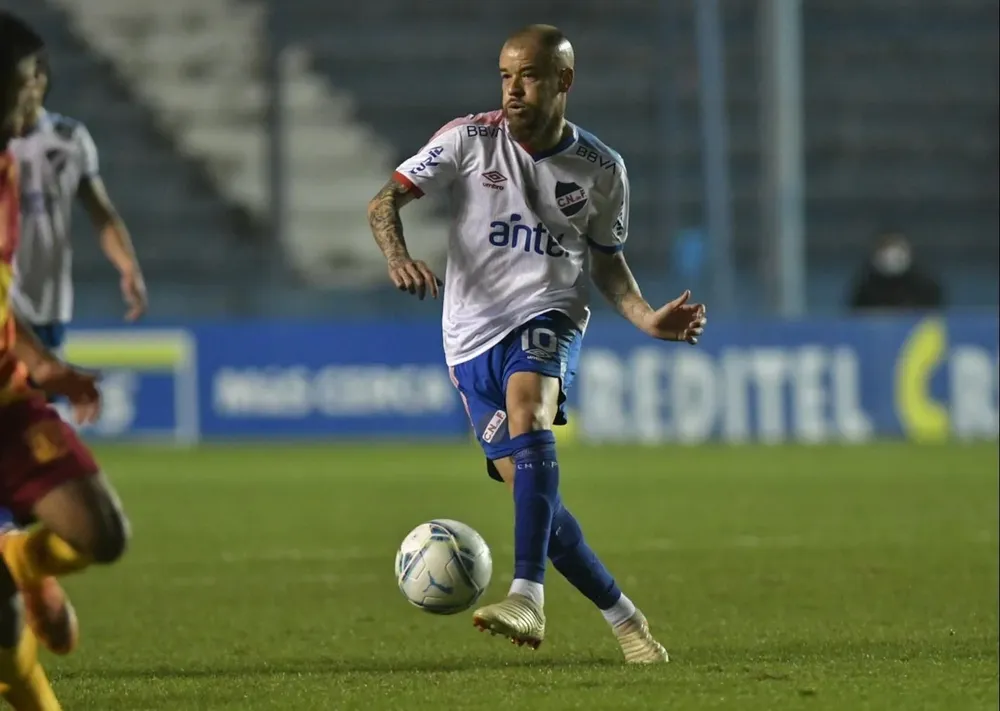 Andrés DAlessandro le dio pausa y pase a Nacional