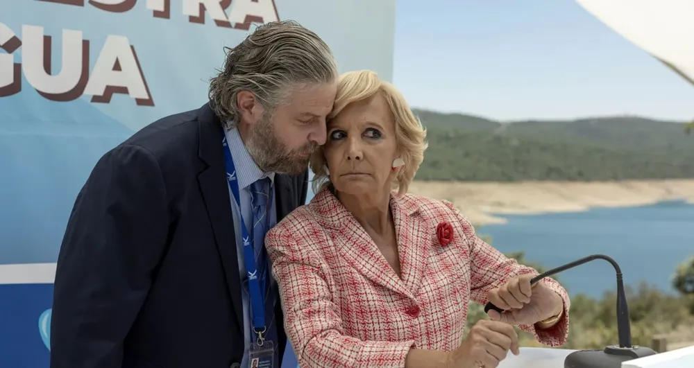 Escena de la película Políticamente incorrectos.