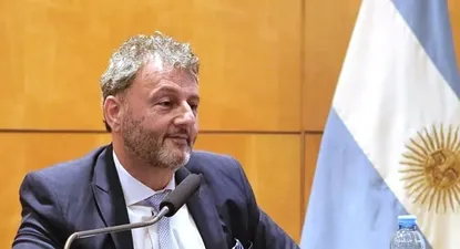 Omar Yasin, secretario de Trabajo.