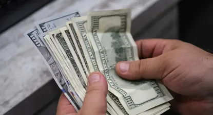 El dólar cerró mayo con su mayor suba mensual en ocho años
