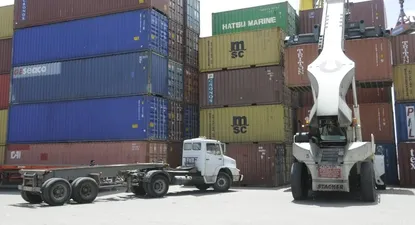 Los camiones operan normalmente en el puerto de Montevideo