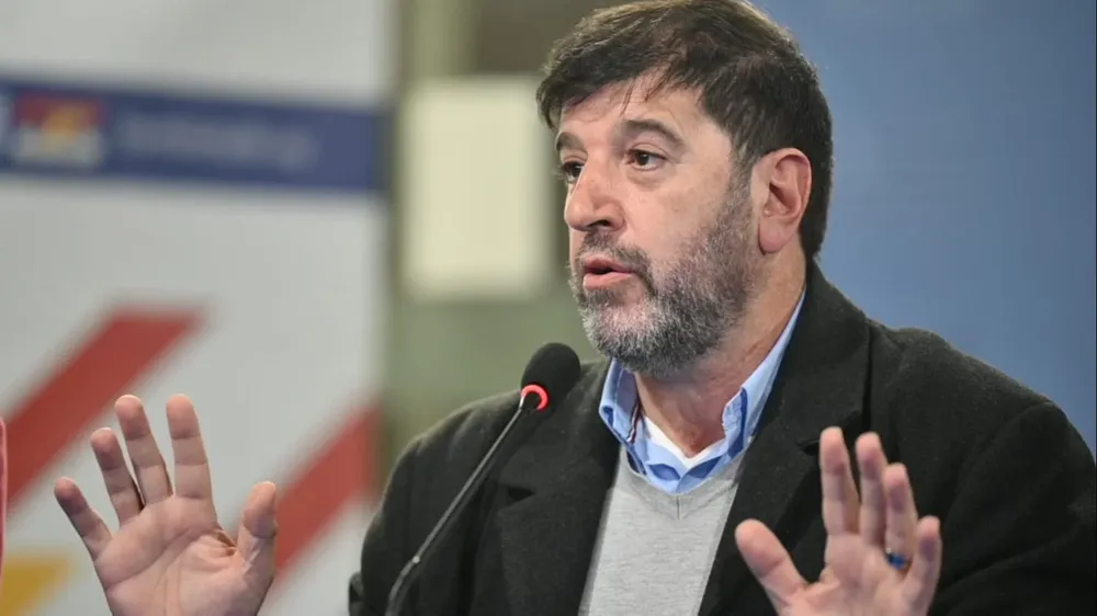 Fernando Pereira sostuvo que los partidos de gobierno todavía no tienen una posición de coalición sobre la reforma de seguridad social