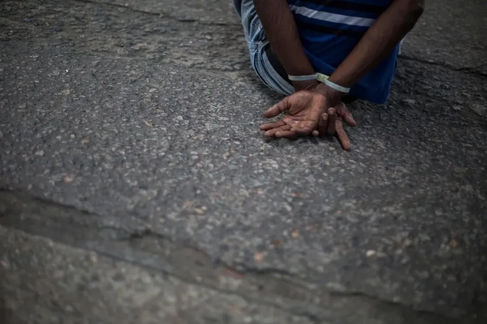 Golpeó a una mujer de 82 años para robarle $ 500: fue condenado a seis años de prisión