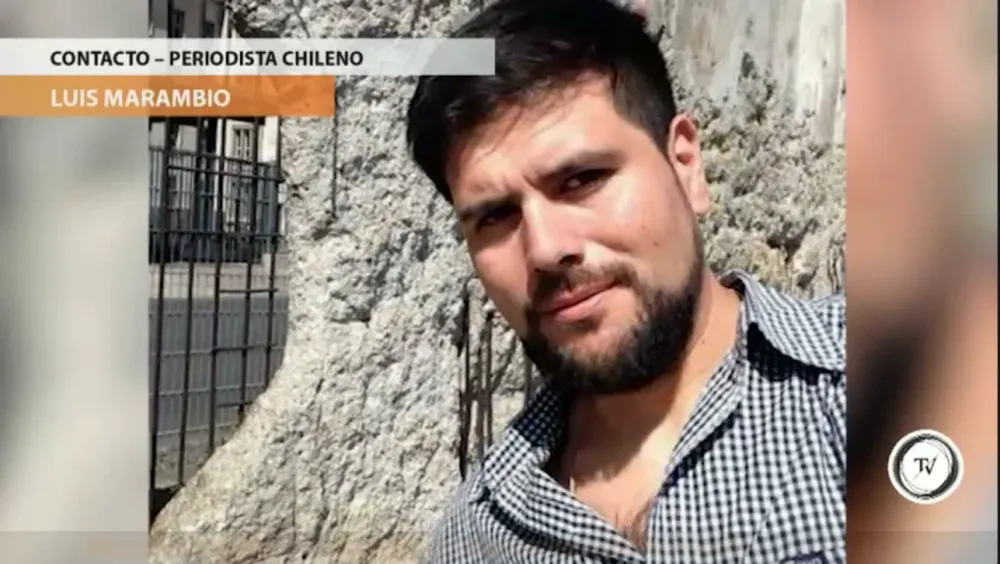 Luis Marambio, periodista de Redgol de Chile, dijo que vio un ambiente raro y tenso en el Estadio Centenario y que le molestó la silbatina al himno chileno.Marambio tuiteó anoche: Basta de la mentira de lo educado del pueblo uruguayo, unos animalitos.Hoy, en una charla con Mariano López y Jorge Señorans, dijo que escribió eso porque les tiraron cosas y les festejaron el gol en la cara, cosas que no están bien.Y, respecto, a su tuit, agregó: el pueblo uruguayo es muy educado hasta que le tira una pelota de fútbol y se transforman.