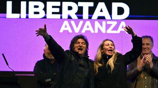 Milei cerró la campaña en territorio hostil: advirtió por un empate técnico y se mostró desafiante