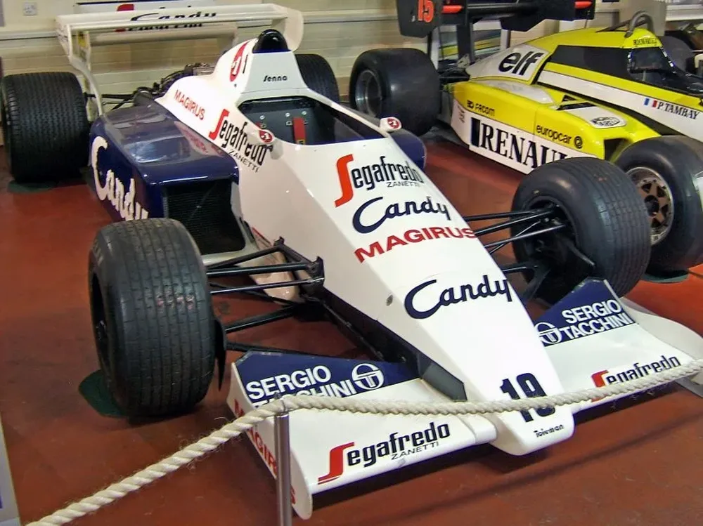 Senna también alcanzó el podio en el Gran Premio de Gran Bretaña y en el de Portugal