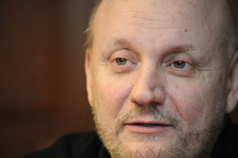 Juan José Campanella dijo que la renuncia es lo único que puede salvar a Fernández de no perder su dignidad