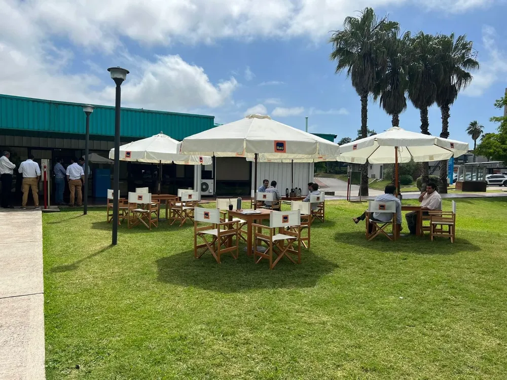 Pantalla Uruguay remata desde el LATU.