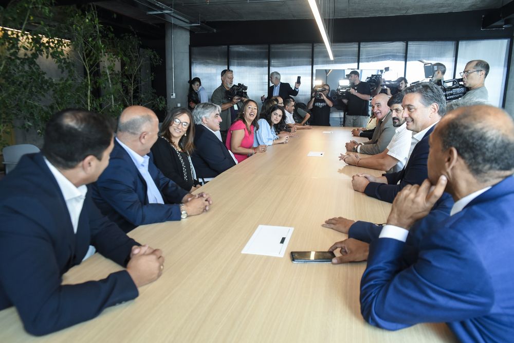 20250214 Presentación de futuras autoridades de las empresas públicas, entes estatales junto a  la futura ministra de Industria Fernanda Cardona.