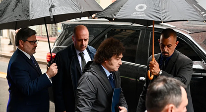 La llegada del presidente Javier Milei al Museo del Holocausto para encabezar el acto.